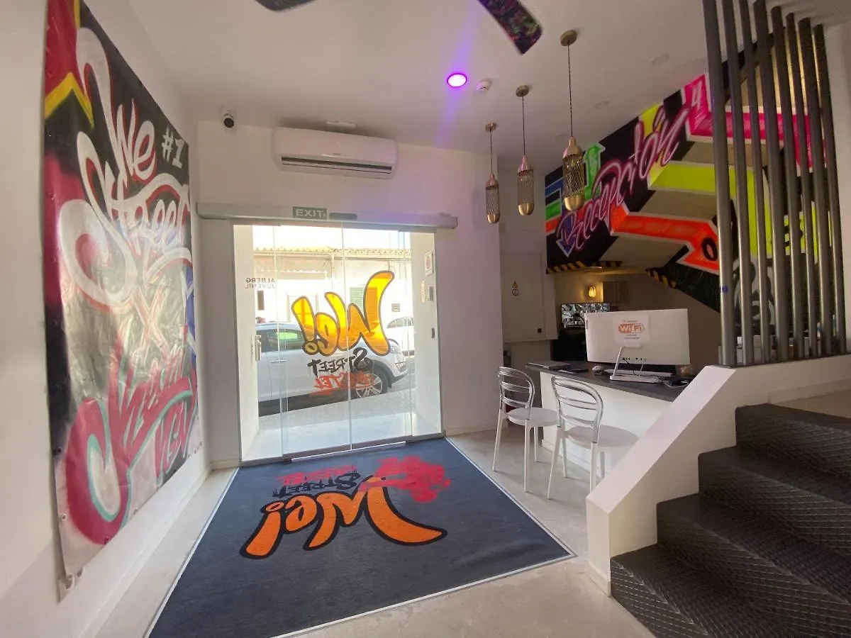 We Street Hostel - El Arenal-Albergue Juvenil El Arenal