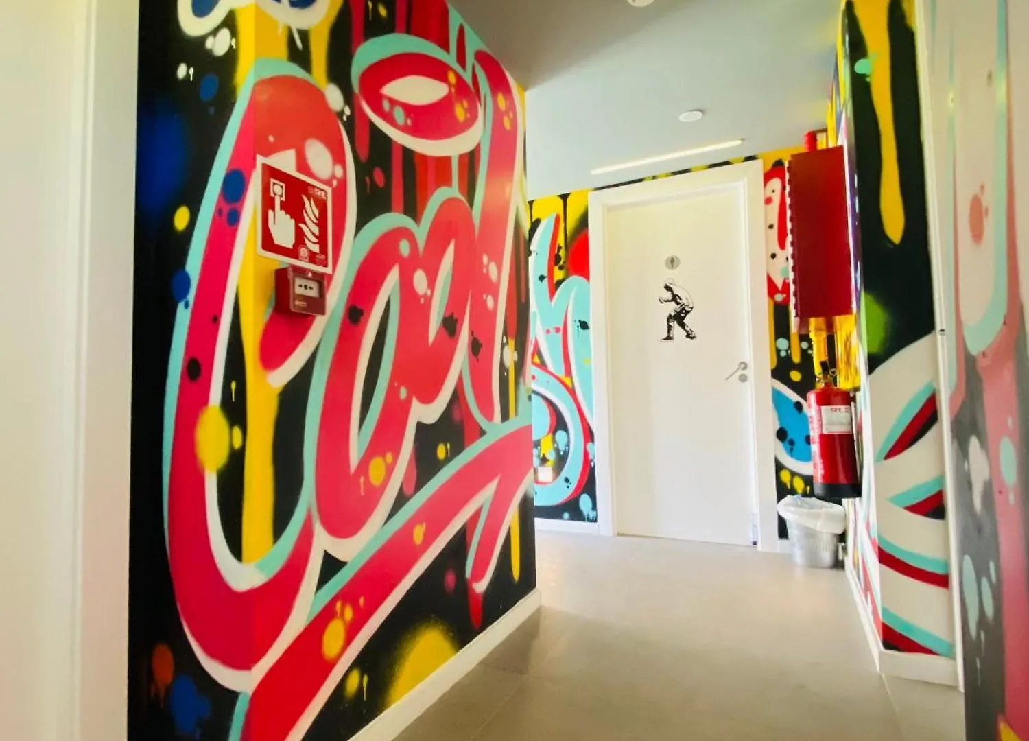 We Street Hostel - El Arenal-Albergue Juvenil El Arenal