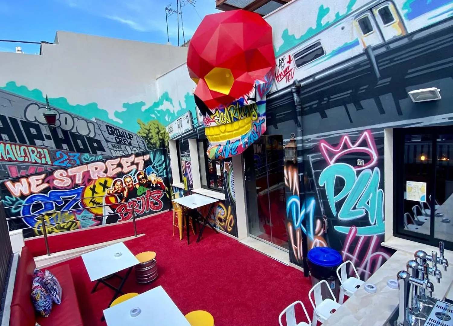 We Street Hostel - El Arenal-Albergue Juvenil El Arenal