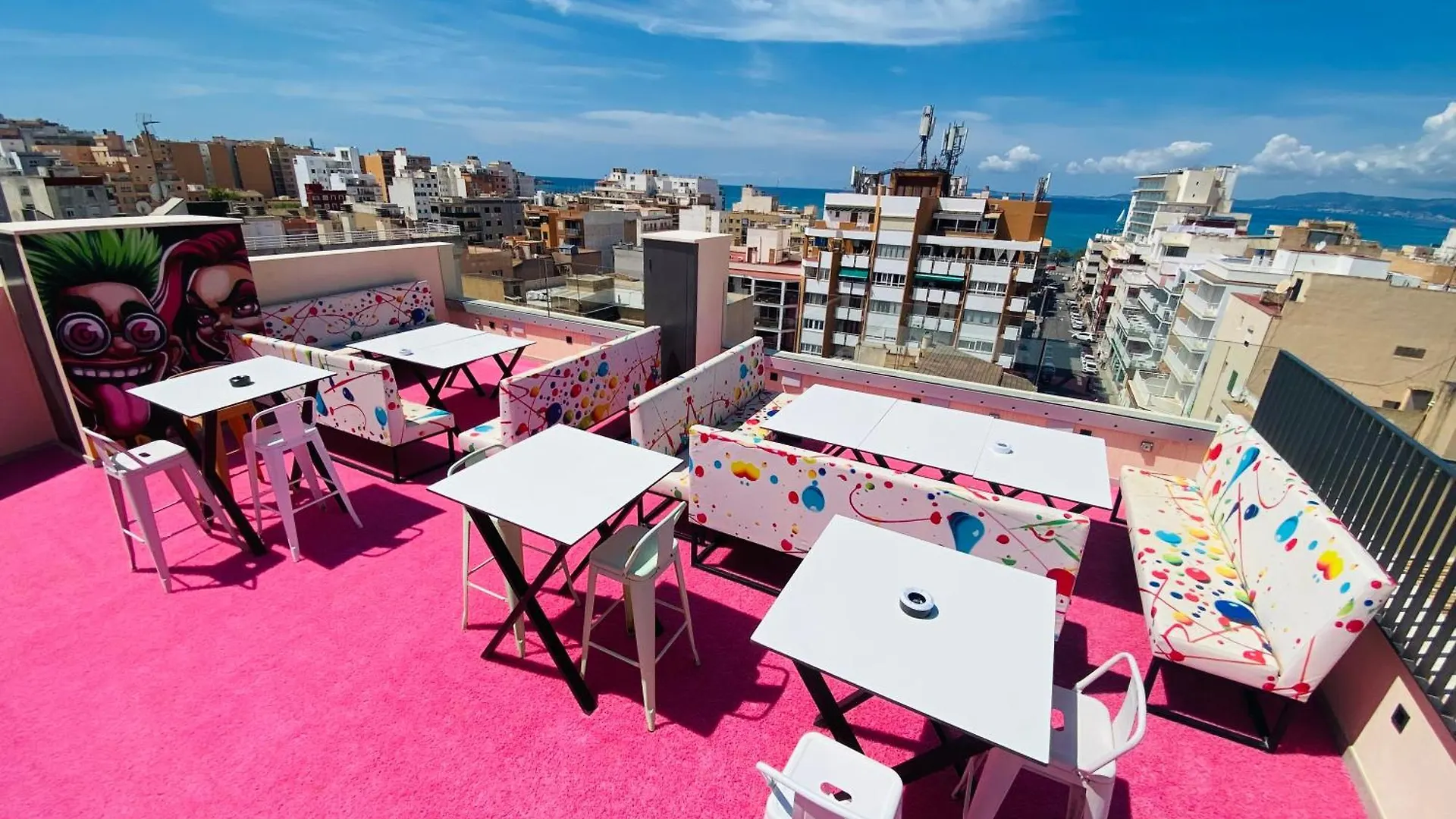 We Street Hostel - El Arenal-Albergue Turistico Spagna