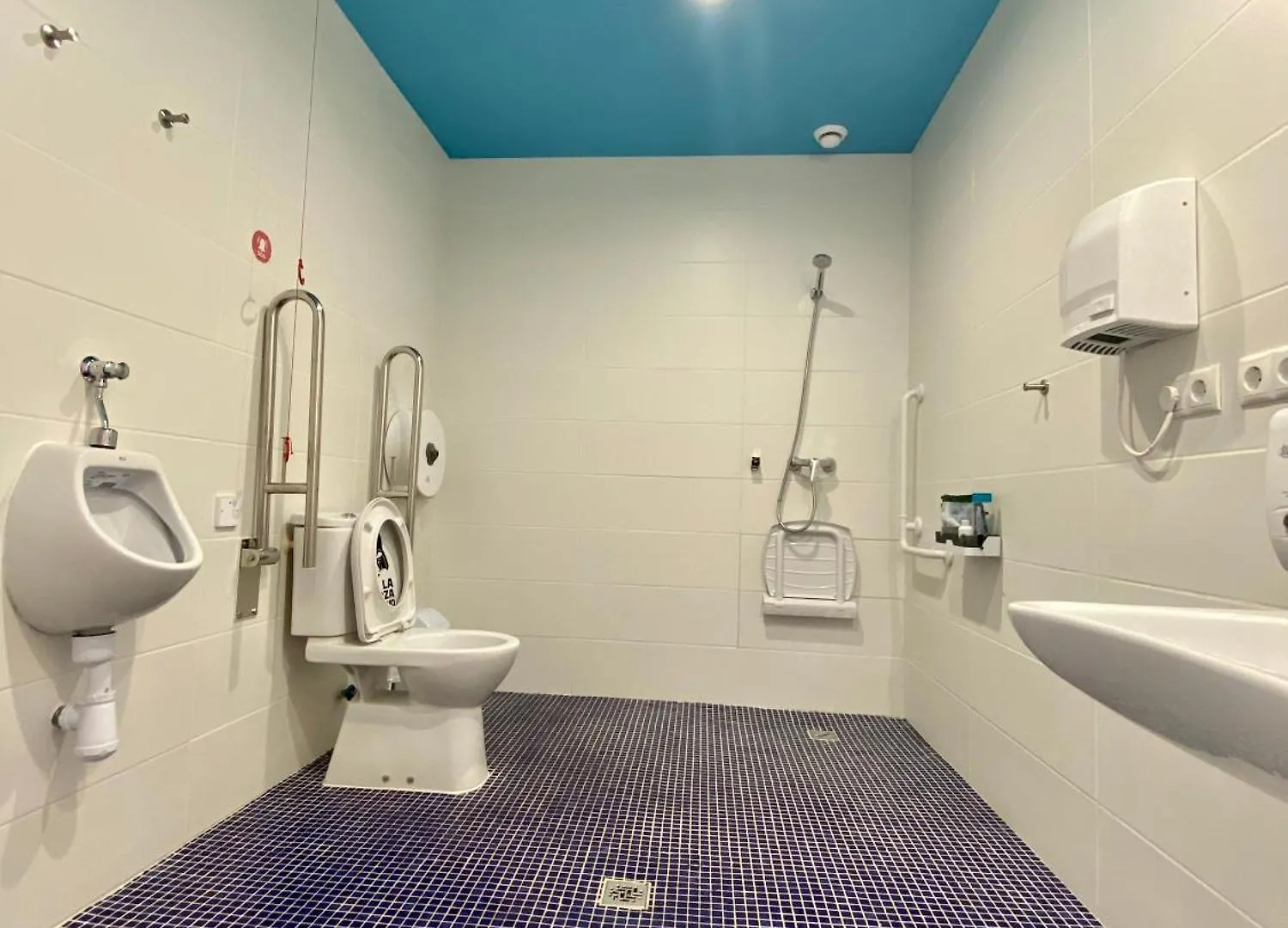 We Street Hostel - El Arenal-Albergue Turistico 0*, El Arenal (Mallorca) Spagna